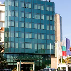 4* Hotel Hill